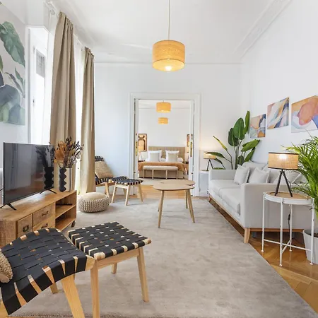 Apartamento Santa Ana Place En Madrid Exterior photo