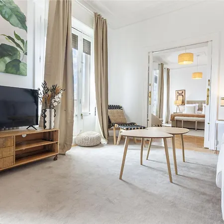 Apartamento Santa Ana Place En Madrid Exterior photo